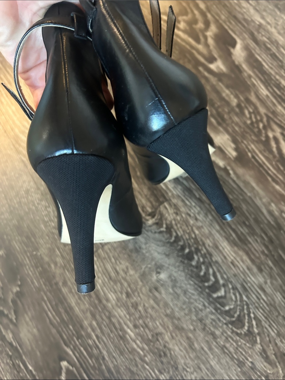 ANTONIA SAINT New York Pointed-Toe Black Ankle-Strap Heels size 7.5M - Picture 7 of 7